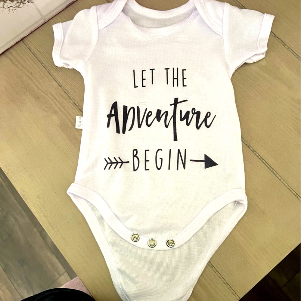 Baby body suit 🍼NEW